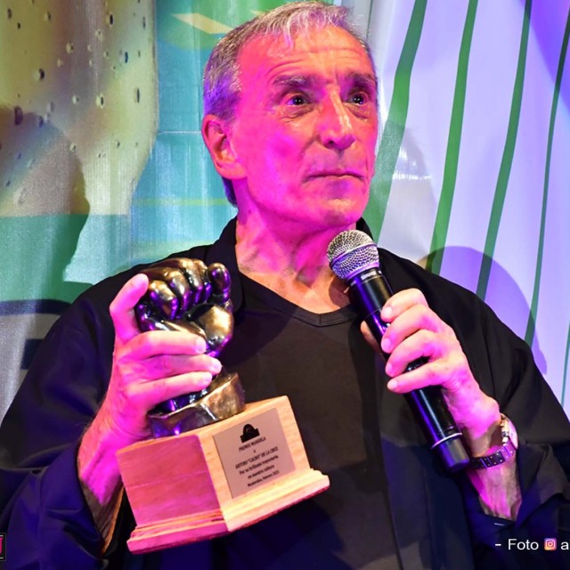 CACHO DE LA CRUZ 017